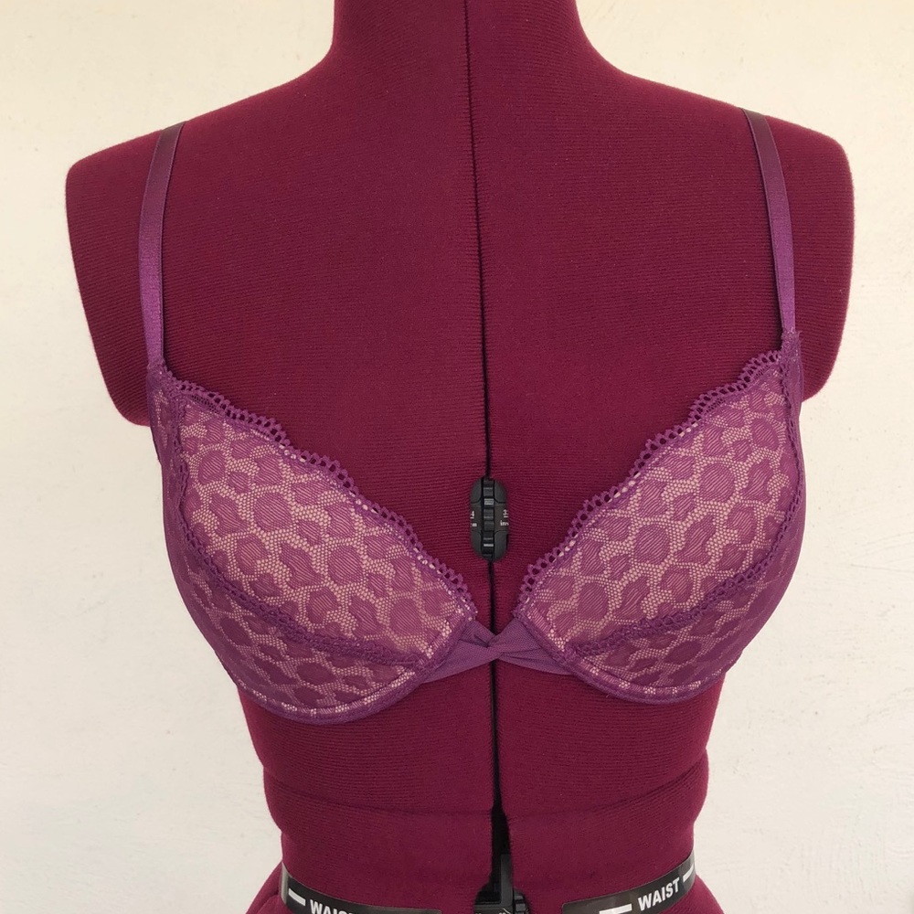 On Gossamer Push-up Bra Sz 32D